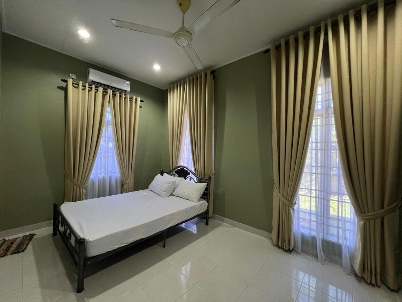Relaxs Homestay Kota Bharu Ngoại thất bức ảnh